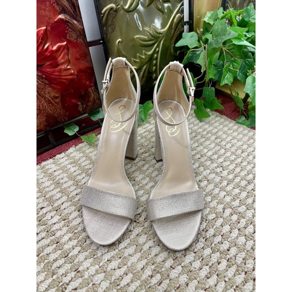 Sam Edelman Yaro Ankle Strap Sandal in Light Gold Size 9 - Picture 6 of 11